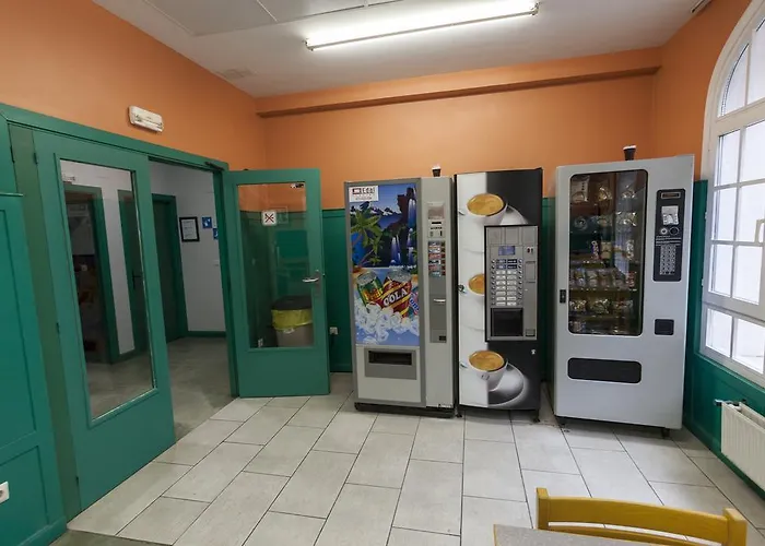 알베르게 주베닐 온다레타 *