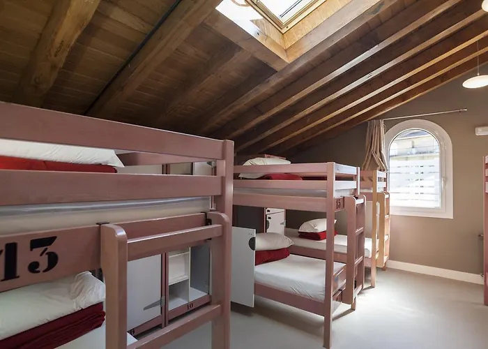 호스텔 알베르게 주베닐 온다레타