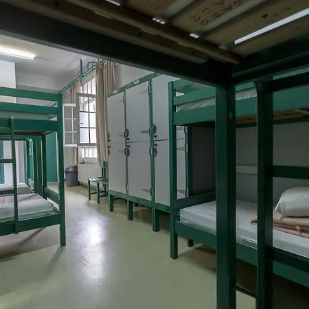 Juvenil Ondarreta Hostel