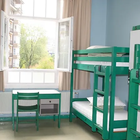 Hostel Juvenil Ondarreta San Sebastian